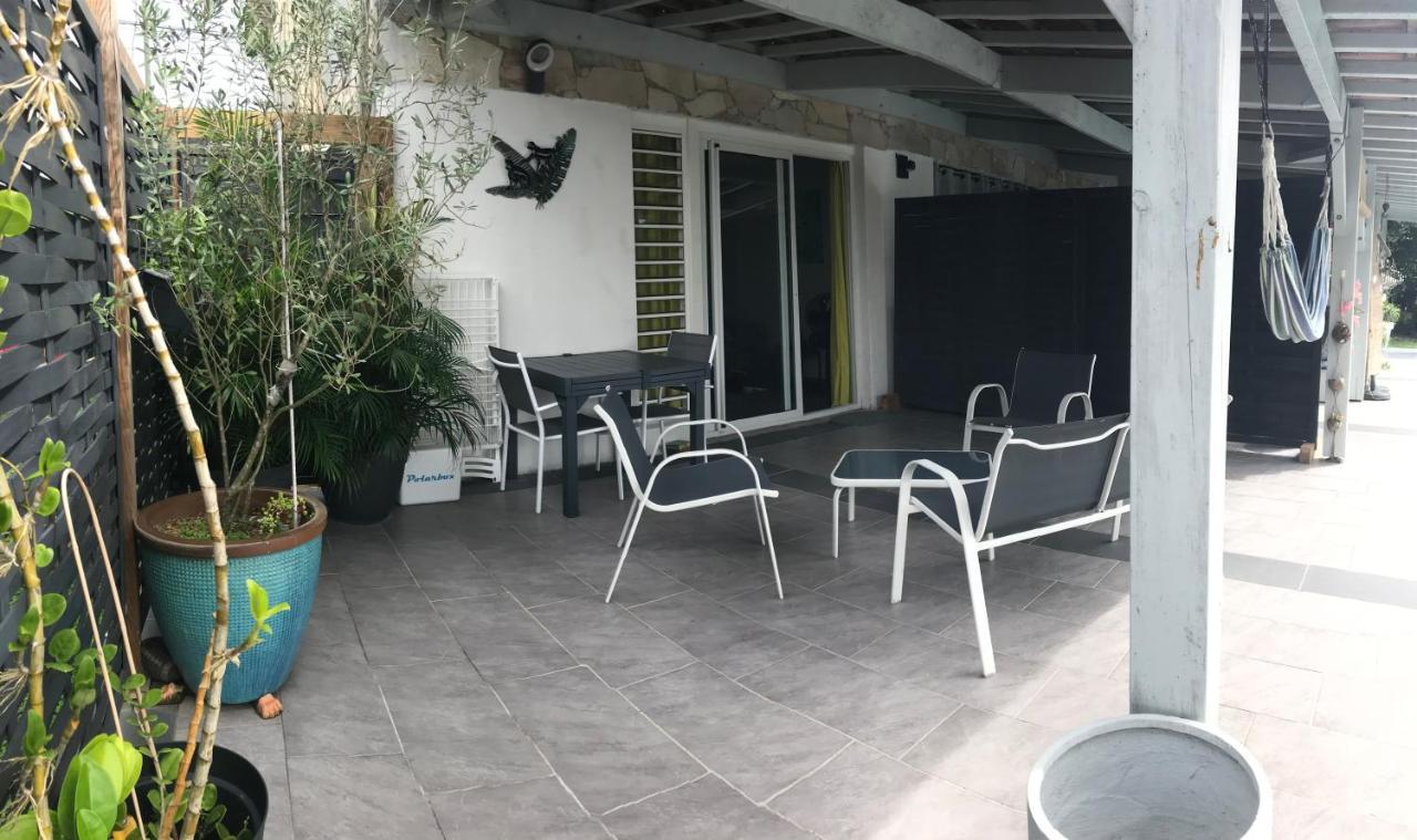 Grand T2 Tout Confort , Emplacement Ideal Riviere-Salee Exterior foto
